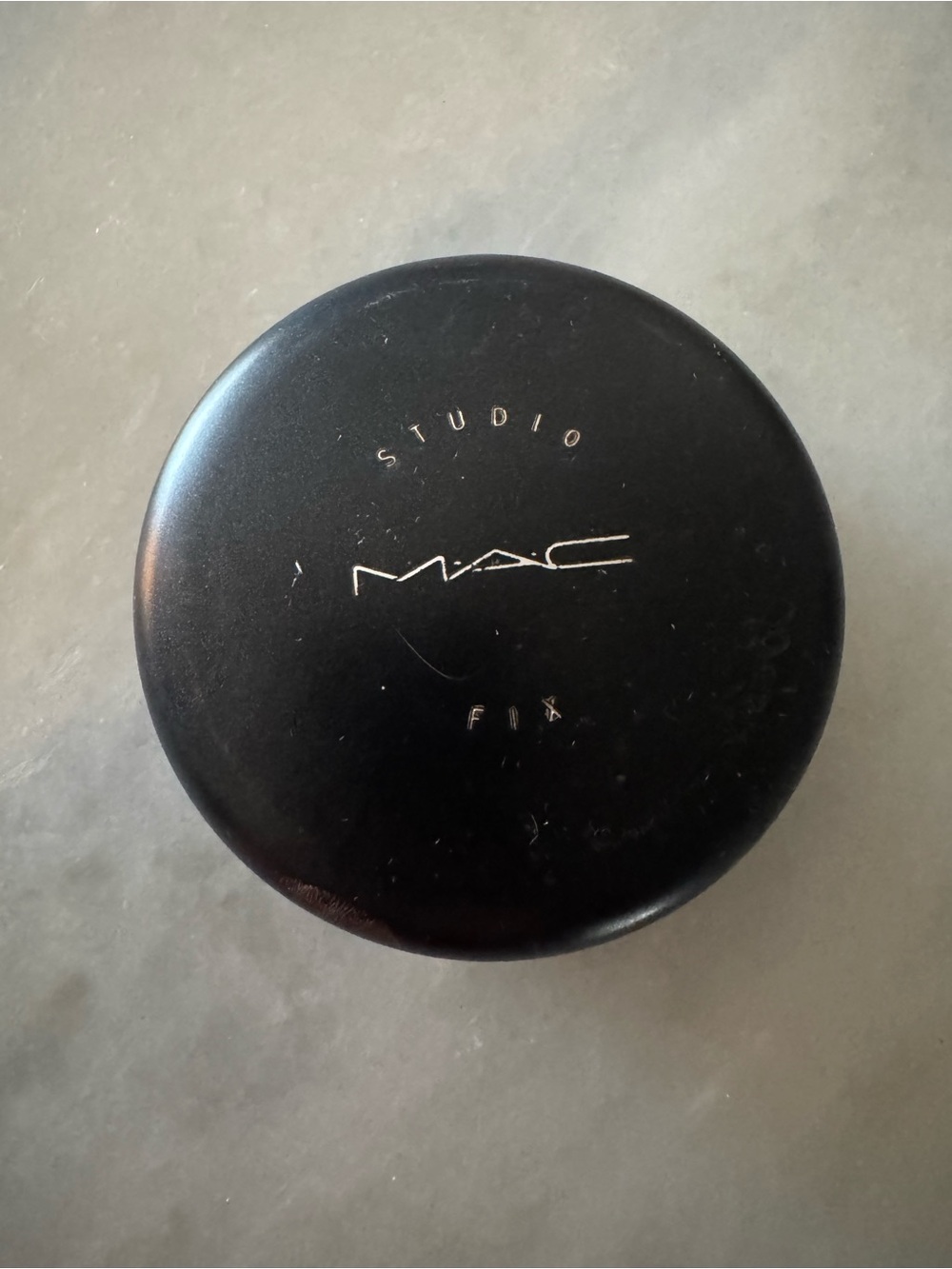 MAC Studio Fix Powder Plus Foundation Compact NW43